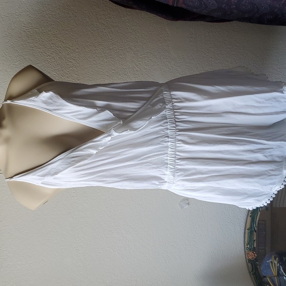 Romper NWOT with ruffle and trim. Topshop - Picture 2 of 8